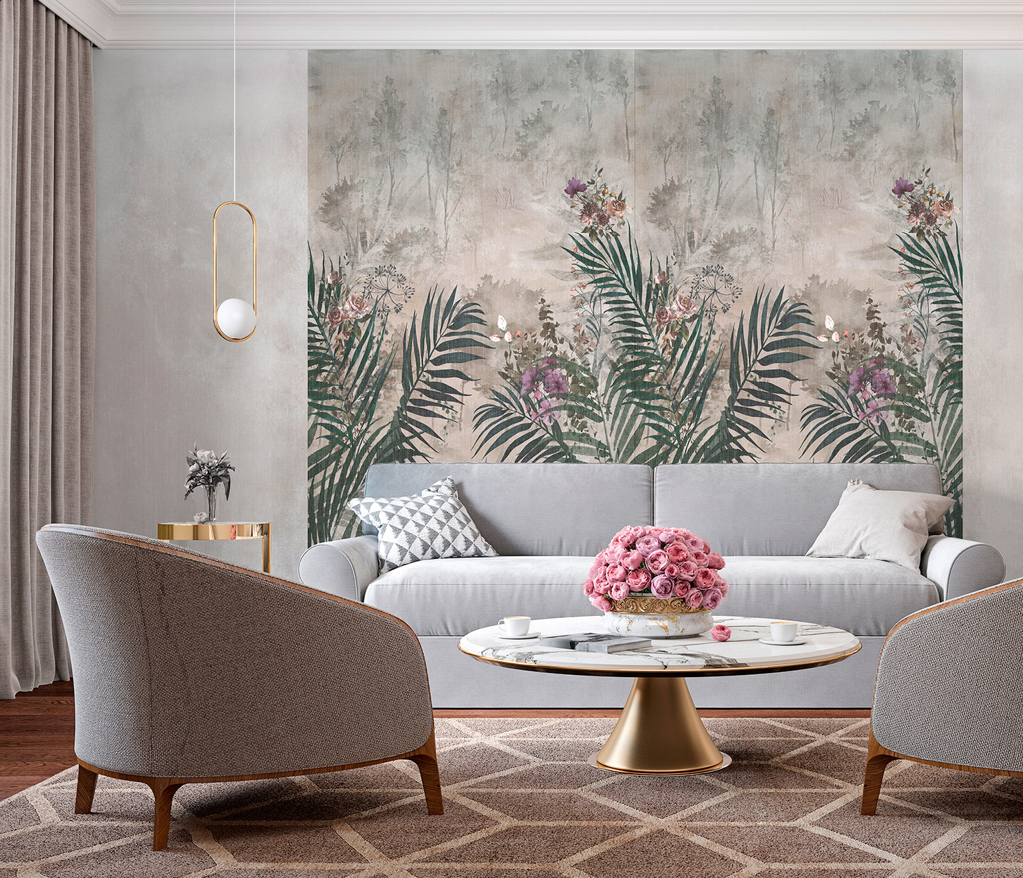 Eine Wandverkleidung mit floralem Muster, das detailliertes Blattwerk und Blüten zeigt, als Akzentwand hinter einem Sofa in einem stilvollen Wohnzimmer.